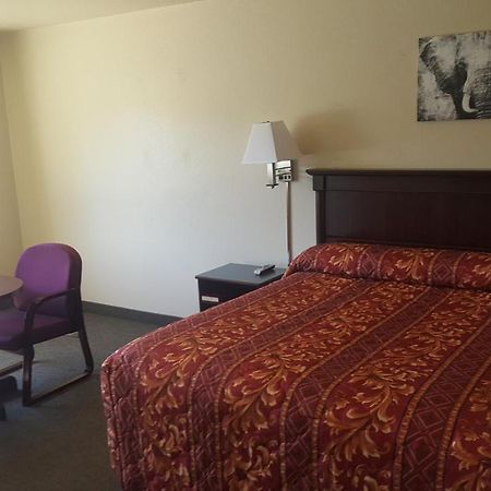 Safari Inn Motel Winston Экстерьер фото